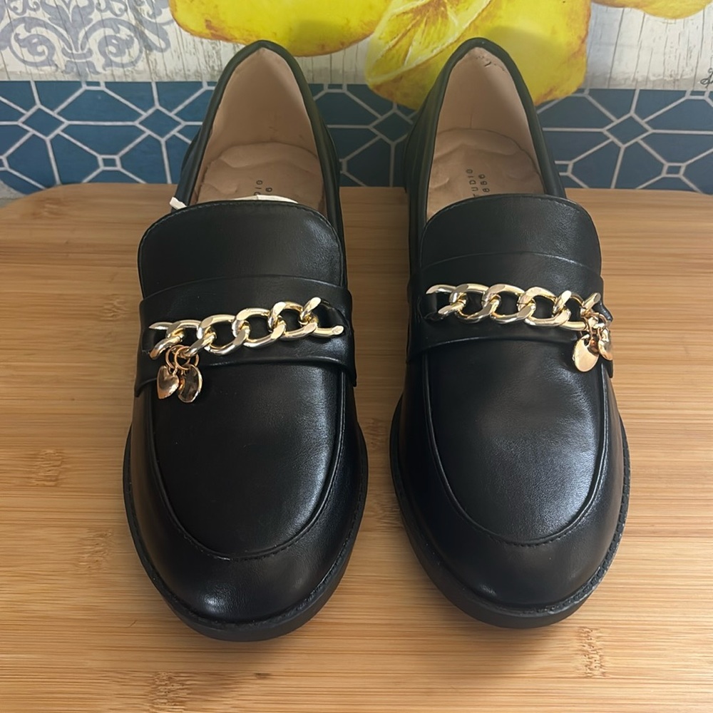 STUDIO 1886 WOMEN'S CHAIN LOAFER WITH CHARMS BLACK SIZE 9 NEW